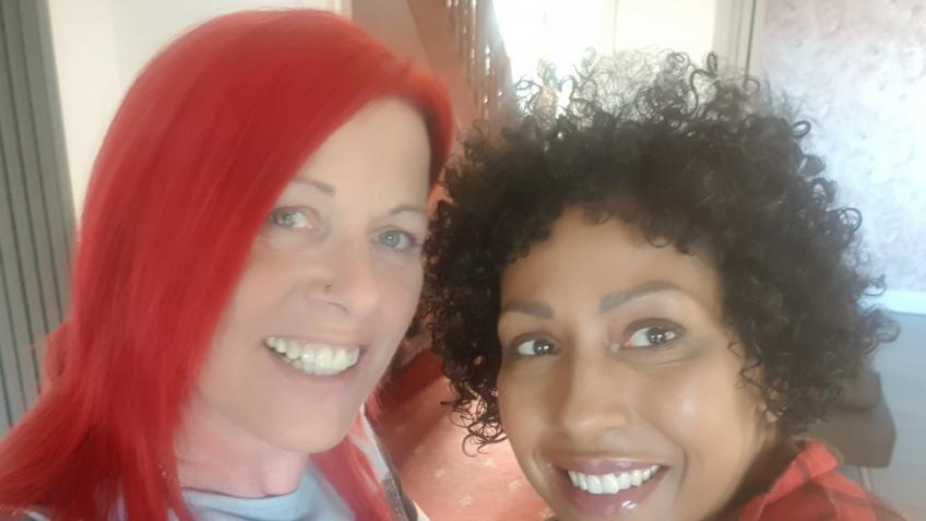 RED DEB SHAVING HEAD CANCER TRUST