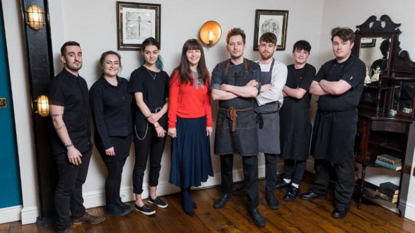 Help Underwood Bar & Kitchen through Covid-19