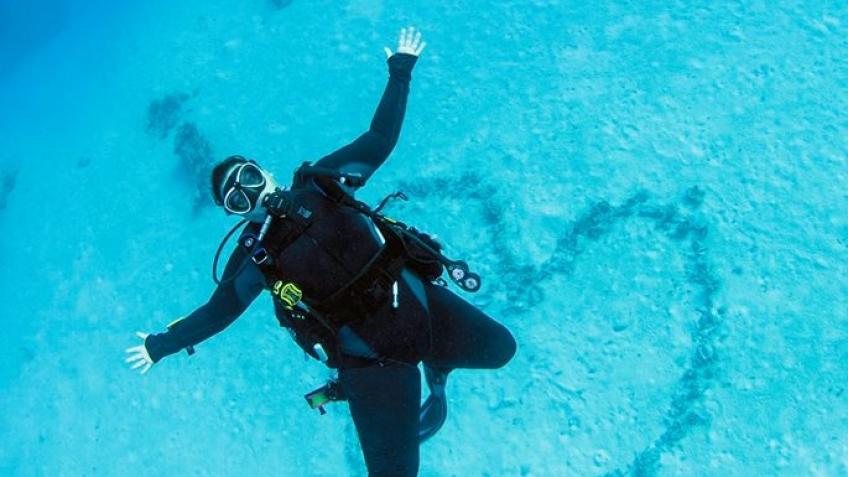 Start the summer fun with Island Divers!
