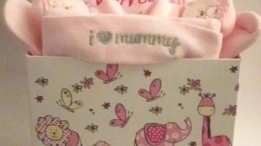 Babyhamperz -Getting stock for a new shop