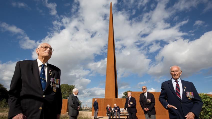 Save the International Memorial to the Many