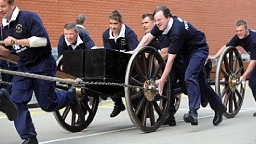 Field Gun for Ceremonies , teaching and display