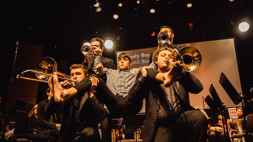 Support UniBrass 2021!