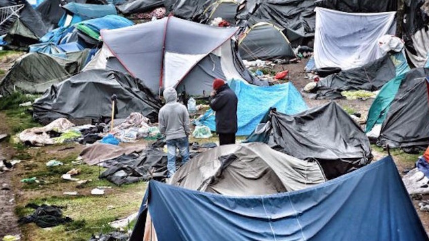 Goods for Calais Refugee Camp